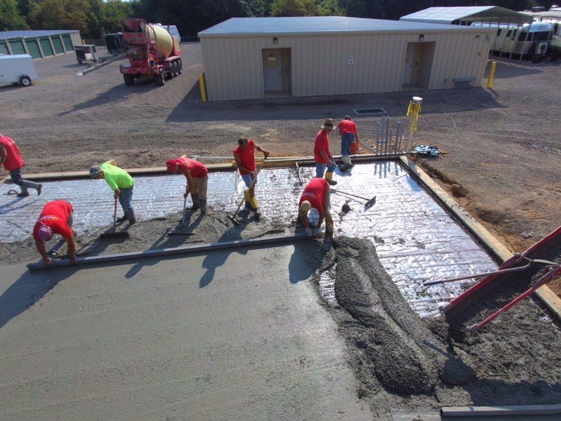 drone-crew-finishing-oakridge